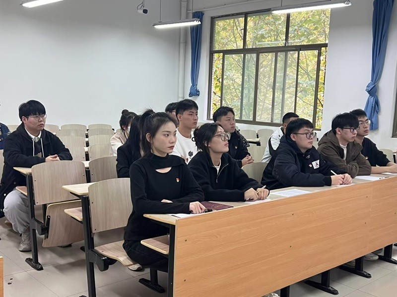 hahabet星辰大海员工第七党支部开展 “学习焦裕禄精神”主题党日活动